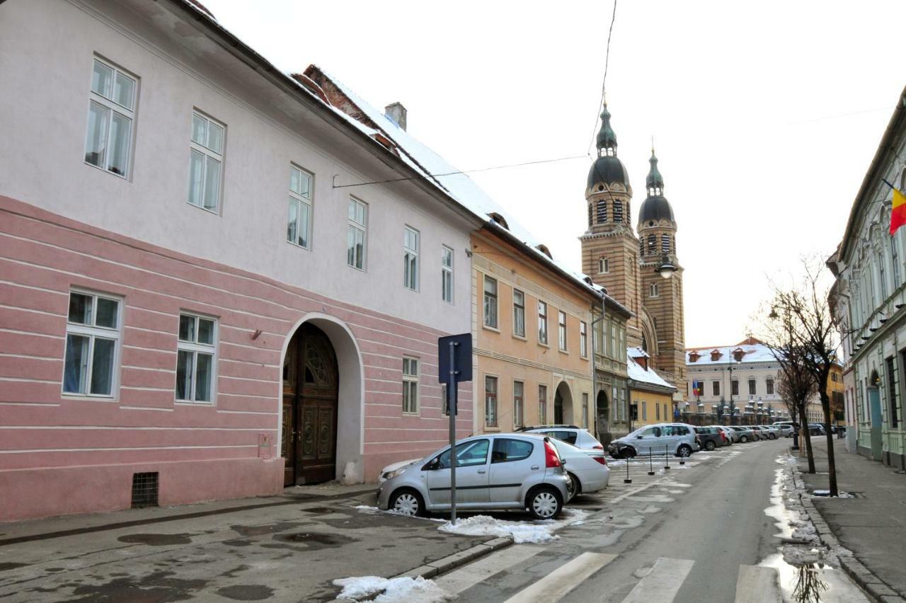 Ronis Apartments Sibiu Ngoại thất bức ảnh